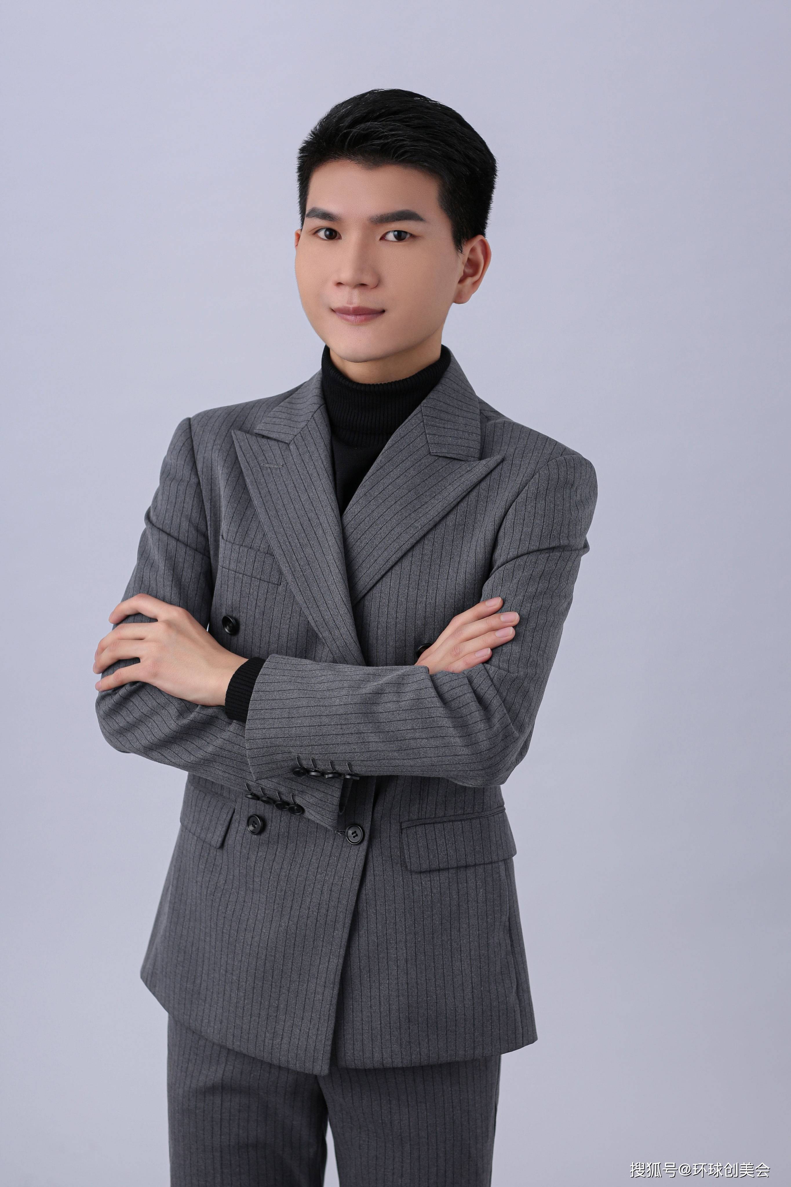 蒲晓华 视觉与舞美负责人